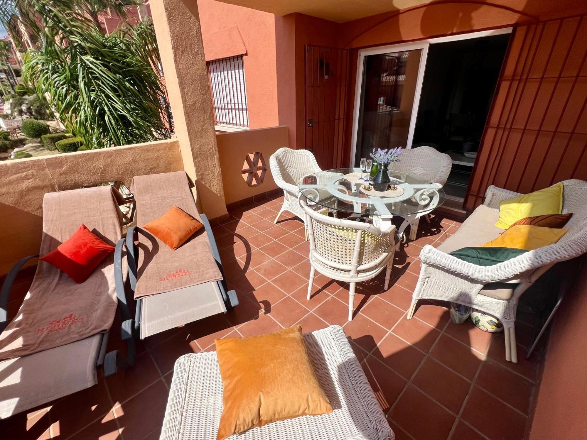 2 Bedroom Apartment Marbella East - La Reserva De Marbella Exterior foto